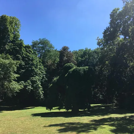 Le Chateau D'hermonville / D'hotes 3*