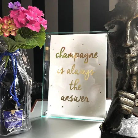 Le Chateau D'hermonville / D'hotes