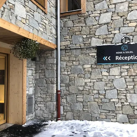 Bed & Breakfast Le Chateau D'hermonville / D'hotes 4*