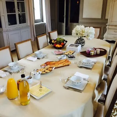 Le Chateau D'hermonville / D'hotes Bed and Breakfast Hermonville