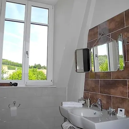 Le Chateau D'hermonville 4* Hermonville