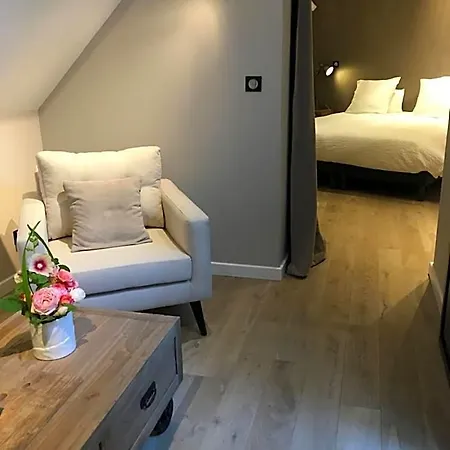 Le Chateau D'hermonville 4*