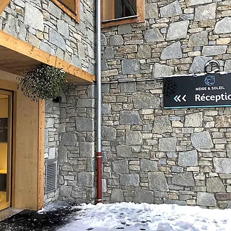 Le Chateau D'hermonville / D'hotes Bed and Breakfast 4*