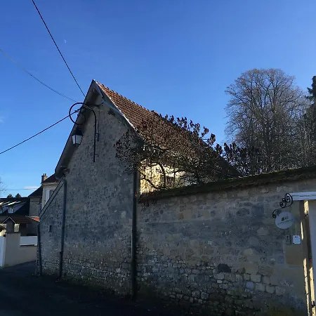 Le Chateau D'hermonville / D'hotes Bed & Breakfast Hermonville