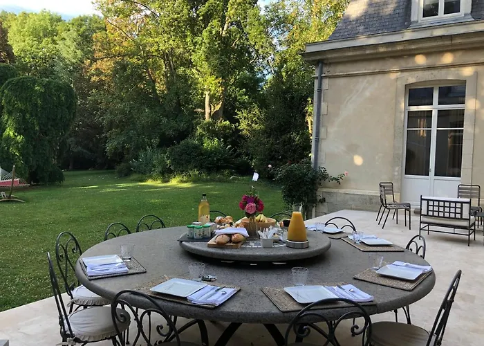 Le Chateau D'hermonville / D'hotes Bed and Breakfast Hermonville