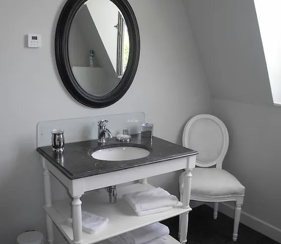 Frühstückspension Le Chateau D'hermonville / D'hotes 3*